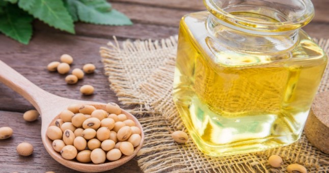 فرمول ۴ ماسک که زیبایی و درخشش را به موهایتان هدیه می&zwnj;دهند +راهکار خلاصی از گره مو