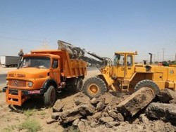 اجرای عملیات ۱۵ کیلومترشانه سازی در محور روستای چما-بان ویزه در شهرستان ایلام