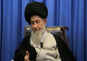 روحانیون الگوی کلامی و رفتاری مردم هستند
