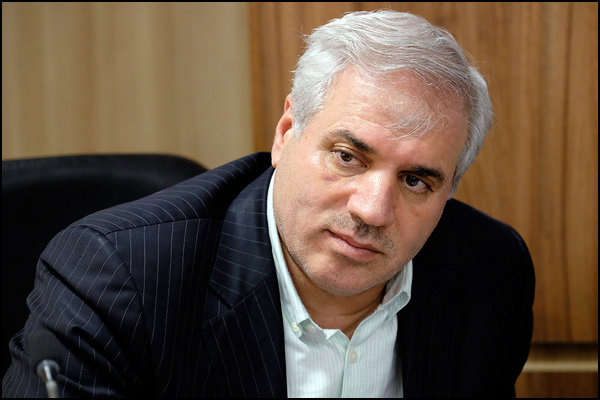 پمپ بنزین از نماد&zwnj;های تحولات اجتماعی است