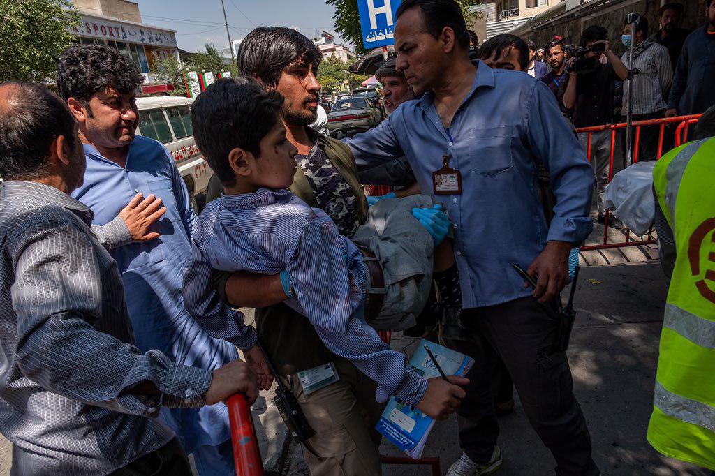 وقوع انفجارهایی در منطقه دیپلماتیک کابل/ دستکم ۳۴ تن کشته شدند + فیلم وقوع انفجارهایی در منطقه دیپلماتیک کابل/ دستکم ۳۴ تن کشته شدند + فیلم