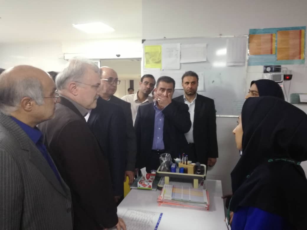 کلنگ بیمارستان ۲۲۰ تختخوابی کهنوج به زمین خورد