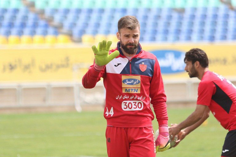 دروازه&zwnj;بان پرسپولیس به تمرین امروز سرخپوشان نرسید