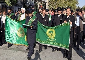 کاروان زیرسایه خورشید از مناطق سیلزده لرستان بازدید می‌کند