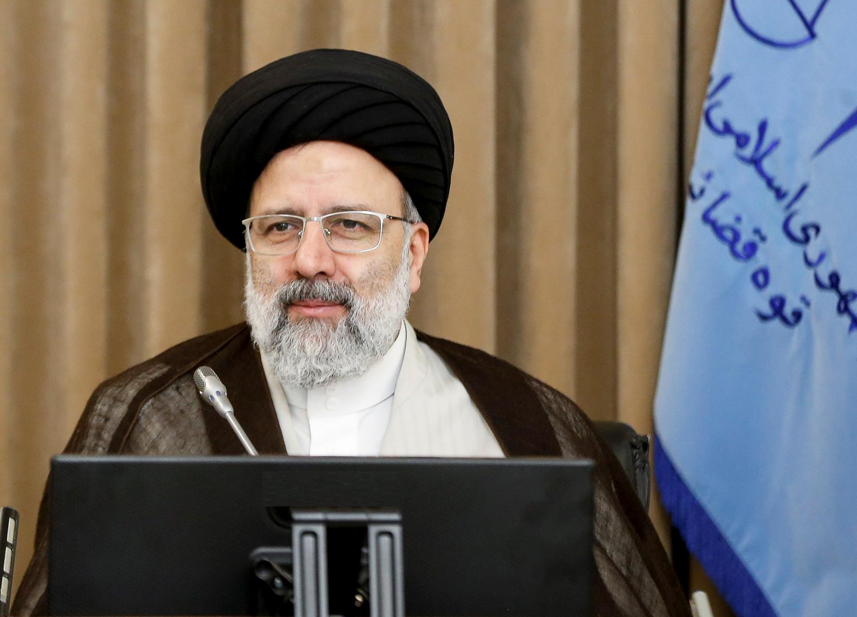 اعتاب مقدسه، قطب‌های بی بدیل فرهنگی هستند/ ضرورت بهره‌گیری از دهه کرامت برای افزایش نشاط اجتماعی