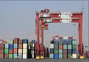 رشد ۹۰ درصدی در آمد گمرک اصفهان/ استان اصفهان پیشتاز در صادرات کالا