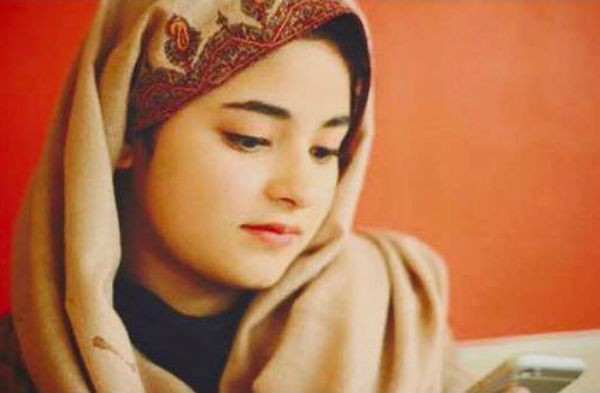 بازیگر معروف هند به خاطر خدا از سینما خداحافظی کرد
