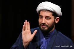 سوال علی ضیا از دبیر ستاد امر به معروف: حجاب مهم‌تر است یا اختلاس؟ + فیلم