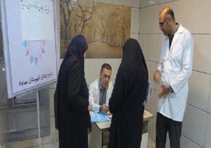 ارائه خدمات پزشکی رایگان به خانواده زندانیان مهاباد