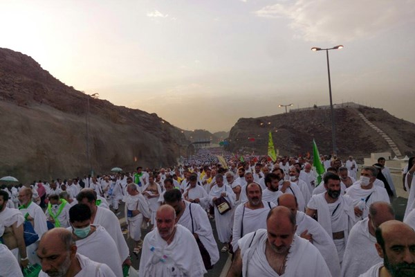 بررسی وضعیت پزشکی و واکسیناسیون ۳ هزار و ۳۰۰ حجاج استان همدان