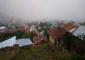 دریایی از مه در روستای زیبای آلاشت + فیلم