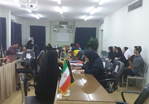 ۴۸ مشاور، دانش آموزان را در انتخاب رشته راهنمایی می‌کنند