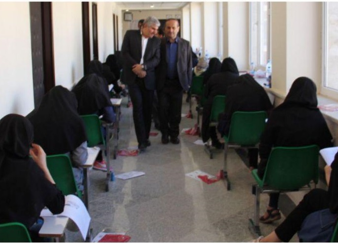 بازدید استاندار ایلام از روند برگزاری آزمون کنکور سراسری