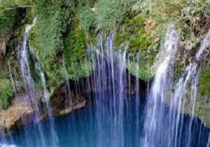 آبشار زیبای آّبگرمه در شهرستان دورود + فیلم