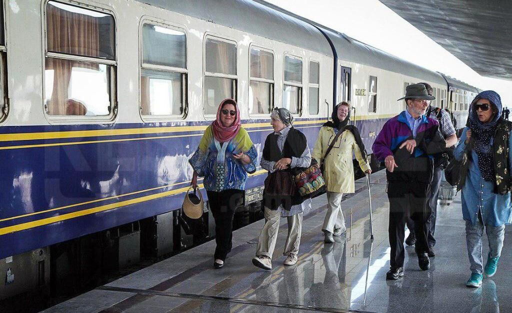 رشد سفر های ریلی اتباع خارجی به مشهد