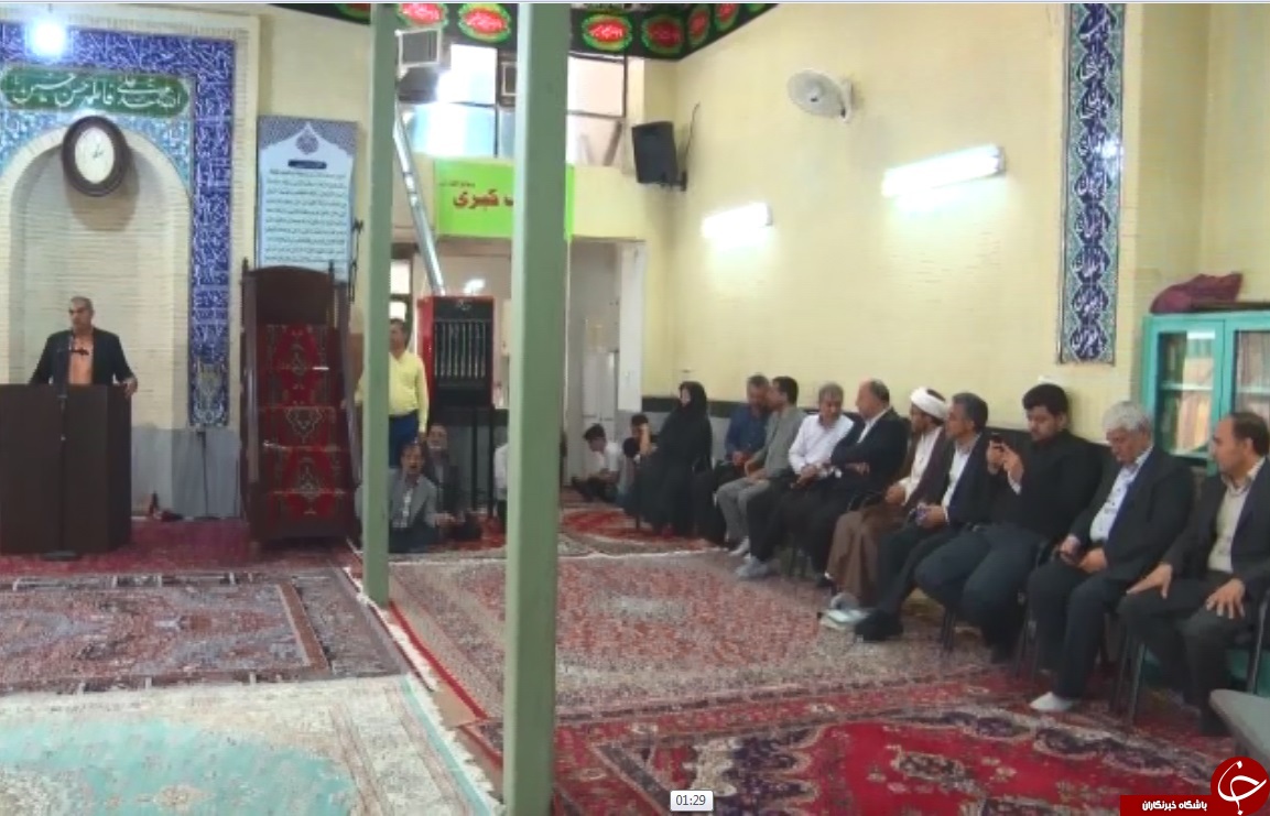 نشست مسئولان زرندیه با روستائیان