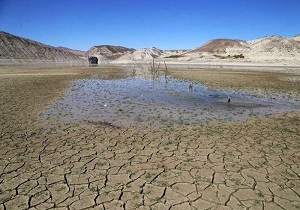 افزایش دما موجب بالا رفتن میزان مصرف آب در قم می شود