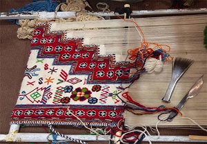 آموزش صنایع دستی در روستا‌های نمین با جدیت دنبال می‌شود