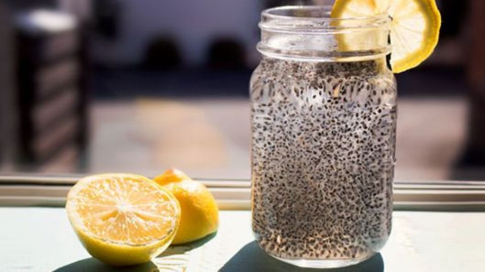 شربتی برای منظم کردن ضربان&zwnj;های قلبتان/ اضطراب و استرس را با ترکیب بیدمشک و بهارنارنج از خود دور کنید