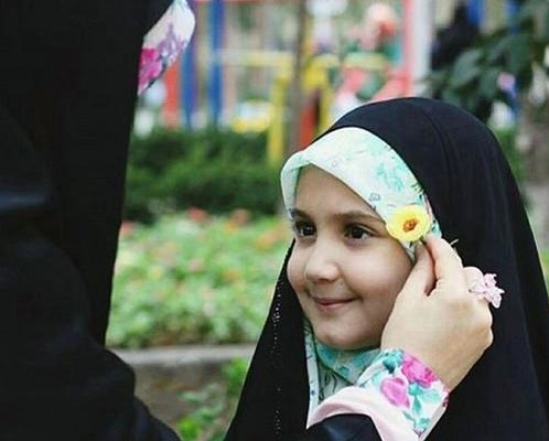 گردهمایی مدافعان حریم خانواده در۲۳ نقطه استان / رعایت حجاب رعایت حقوق شهروندی است