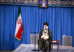 برگزاری دعای کميل در مدينه منوره + فیلم