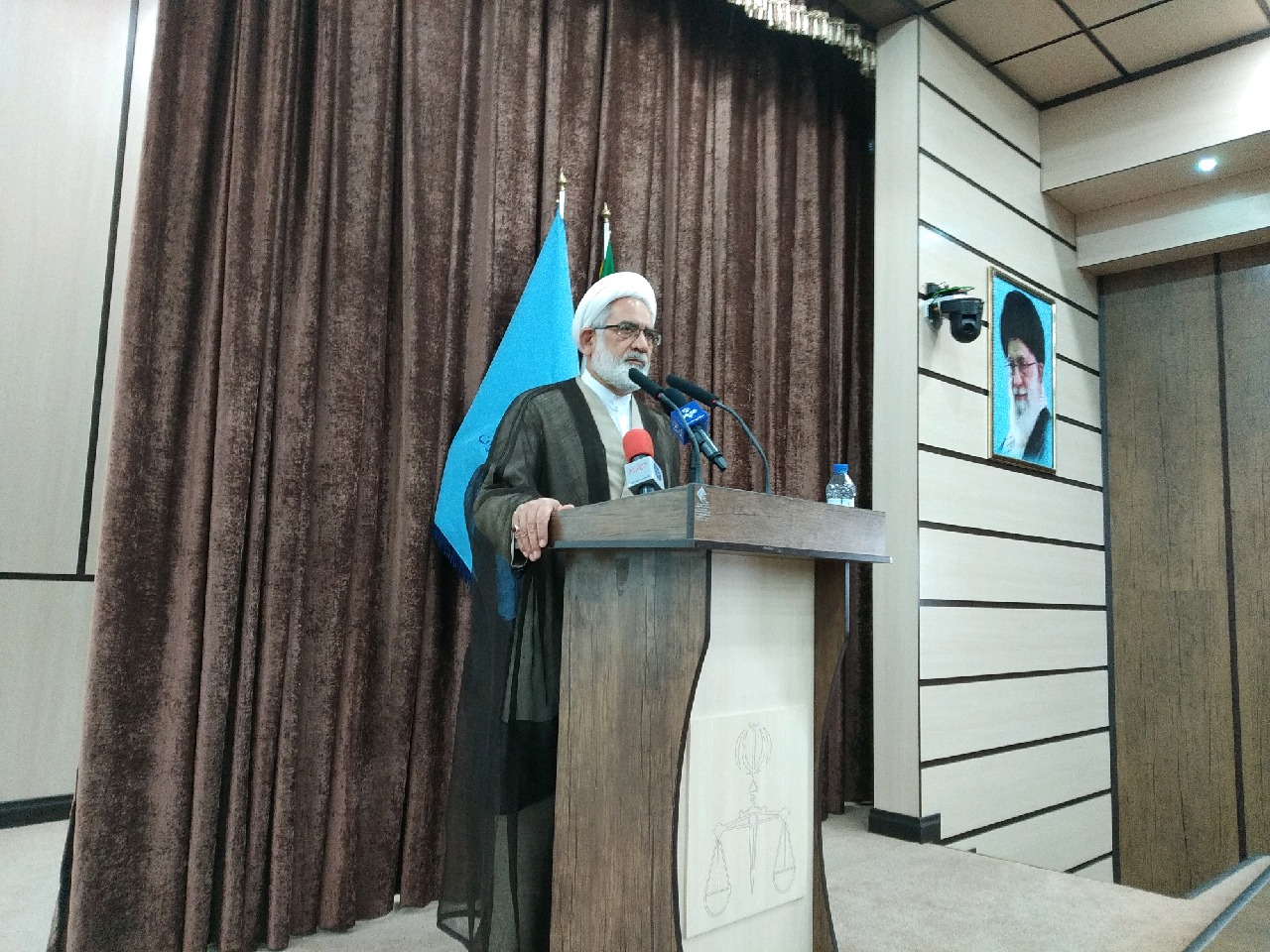 پرونده نجفی امتیازی نسبت به سایر پرونده&zwnj;ها ندارد/ اجرای عدالت باید بدون ایجاد فضای رعب و وحشت باشد/ &laquo;بردند و خوردند&raquo; زیبنده جمهوری اسلامی نیست