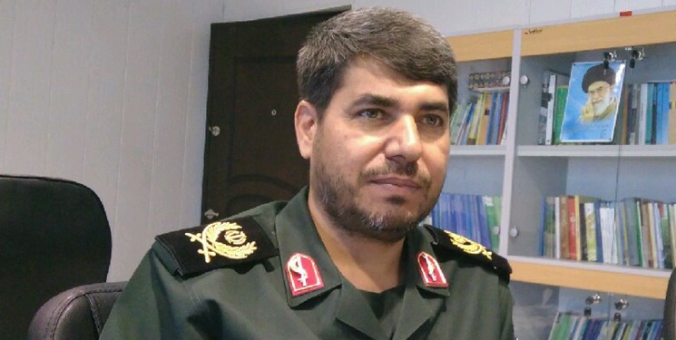 تفرقه بین اقوام و طوایف هدف اصلی دشمن است/اختلافات قومی- سیاسی را کنار بگذاریم