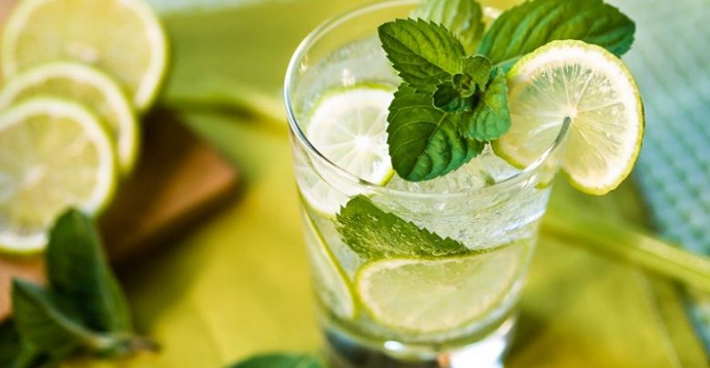 این شربت خانگی از بدن شما در مقابل گرما زدگی محافظت می&zwnj;کند/ ترکیبی معجزه آسا از کاسنی و شاتره