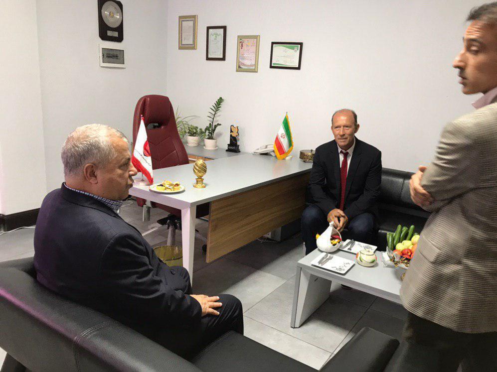 پروین: کالدرون در ۳ دوره جام جهانی بازی کرده است/ رسیدن دوباره به مقام قهرمانی سخت است