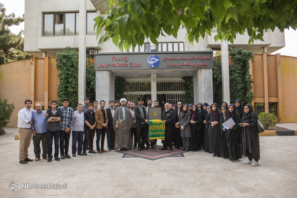 بازدید کاروان &laquo;زیر سایه خورشید&raquo; از باشگاه خبرنگاران جوان