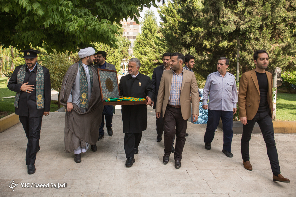 بازدید کاروان &laquo;زیر سایه خورشید&raquo; از باشگاه خبرنگاران جوان