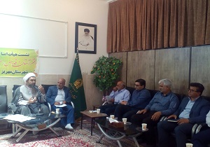 تلاش خادمیاران در جهت خدمت به محرومان و مستمندان باشد