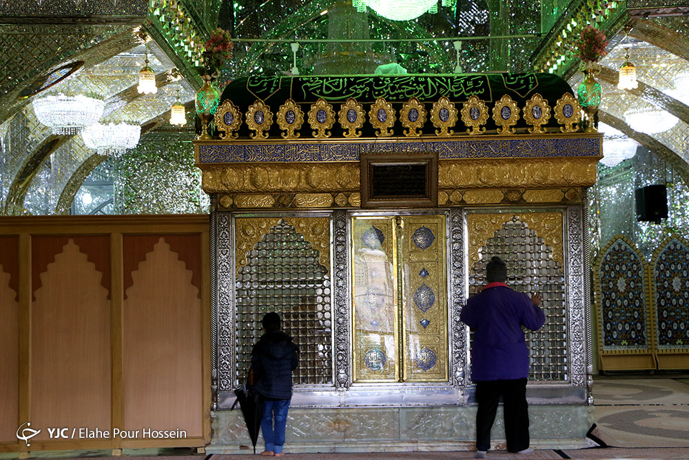 چراغ سرزمین مشاعیر ایران که بود؟