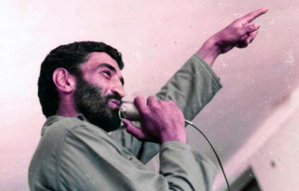 #مطالبه_نظام رهایی مردی است که ۳۷ ساله در غربت و غبار ایستاد +واکنش کاربران