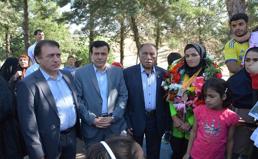 استقبال از مدال آوران لرستانی رقابت&zwnj;های جهانی کارگران