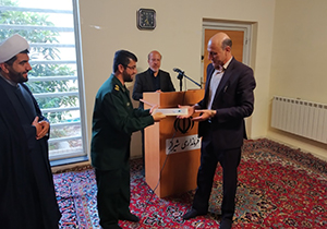 مادامی که بسیج مدافع شعار محوری انقلاب باشد محبوب مردم خواهد بود