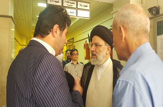 رئیسی به صورت سرزده از مجتمع قضایی عدالت بازدید کرد+عکس