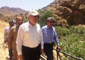 بازدید معاون رئیس‌جمهوری از آبشار مارگون و طبیعت بکر سپیدان