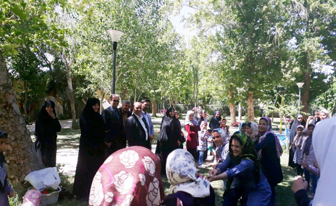 برگزاری دورهمی دخترانه در تربت جام برگزاری دورهمی دخترانه در تربت جام