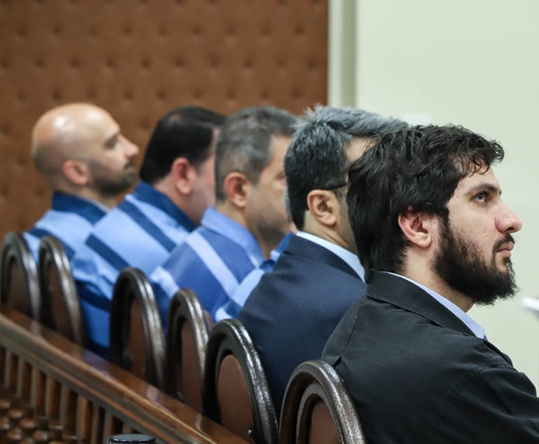 ماجرای پرداخت رشوه ۱۰ میلیارد تومانی به رئیس دفتر یکی از روسای ادوار مجلس/ فساد سازمان یافته برای ضمانت فروشی