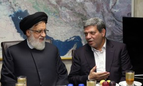 در نشست سه&zwnj;جانبه وزارت آموزش&zwnj;وپرورش، بنیاد شهید و استانداری تهران برای تعیین تکلیف مدارس استان تهران؛تا اول شهریور نسبت به خرید و تهاتر مدارس در مالکیت بنیاد شهید اقدام شود