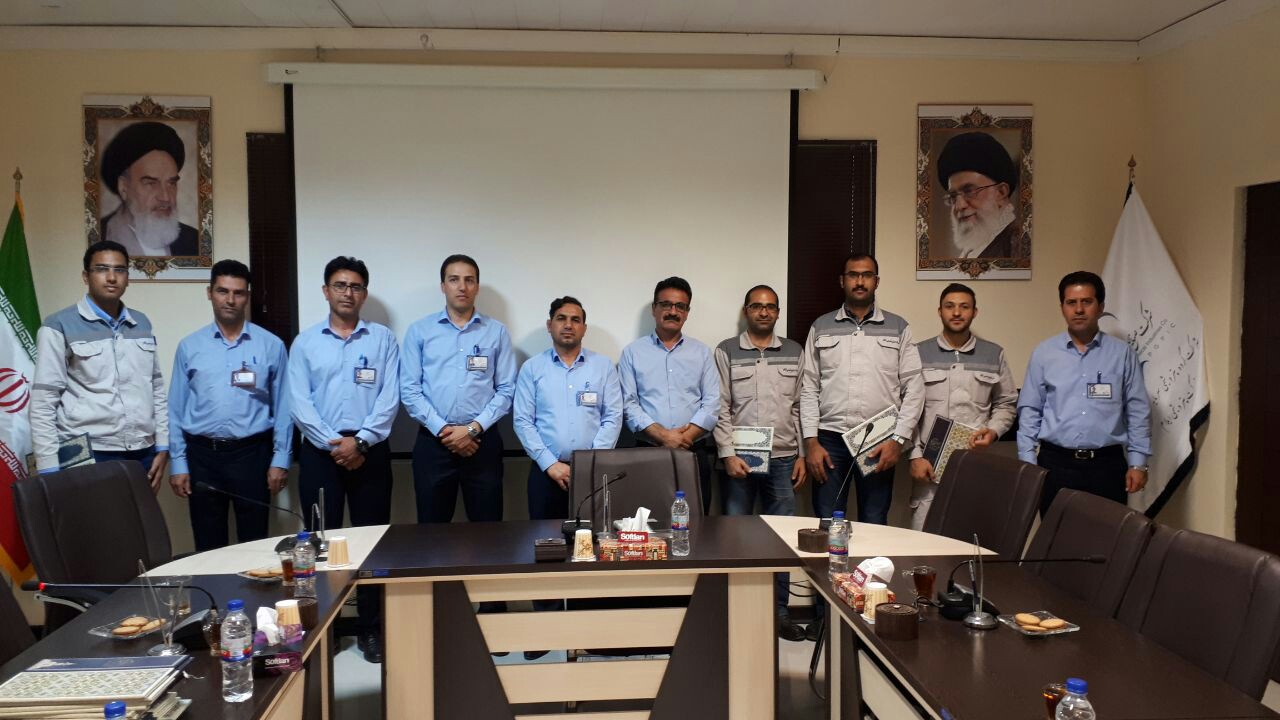 مراسم پایان دوره کارآموزان پتروشیمی میاندوآب در ایلام