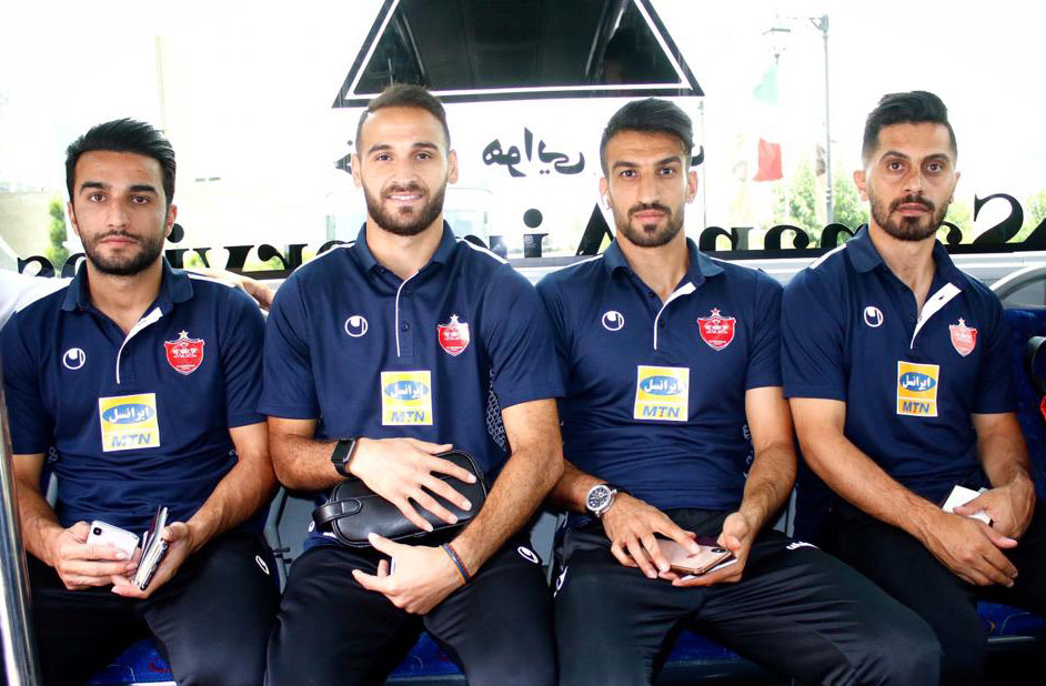 کاروان پرسپولیس فرودگاه استانبول را ترک کرد