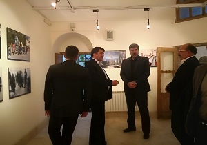 افتتاح نمایشگاهی با عنوان خدمات رسانی به پناهندگان در یزد