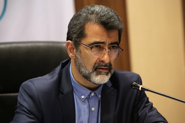 گام به گام سرمایه گذاران حرکت کنیم