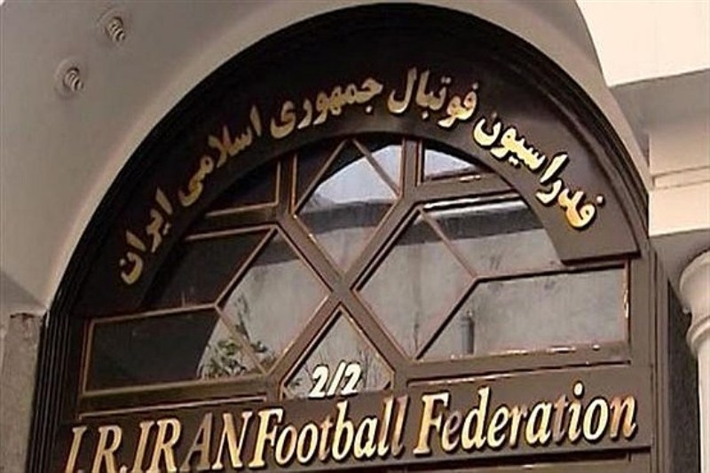 فدراسیون فوتبال مسافرکشی اتوبوس تیم‌های ملی در اتوبان قزوین- تهران را تکذیب کرد