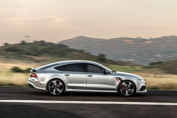 خودرو Audi RS7 Sportback، سریع&zwnj;ترین خودرو زرهی جهان