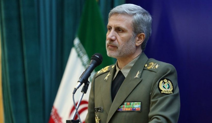 امیر حاتمی جان باختن افسران نیروی دریایی روسیه را تسلیت گفت