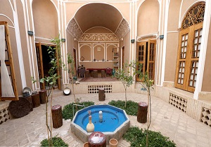 توجه گردشگران داخلی وخارجی به خانه‌های قدیمی بجای هتل