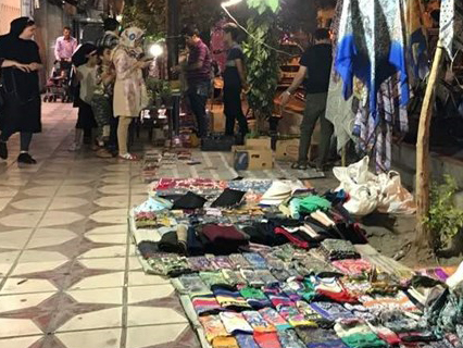 اجاره پیاده&zwnj;رو برای کاسبی؛ هر موزاییک ۵۰ هزار تومان/ پول گرفته&zwnj;شده از دستفروشان در جیب این افراد می&zwnj;رود!